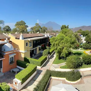 Colonial 4* Antigua